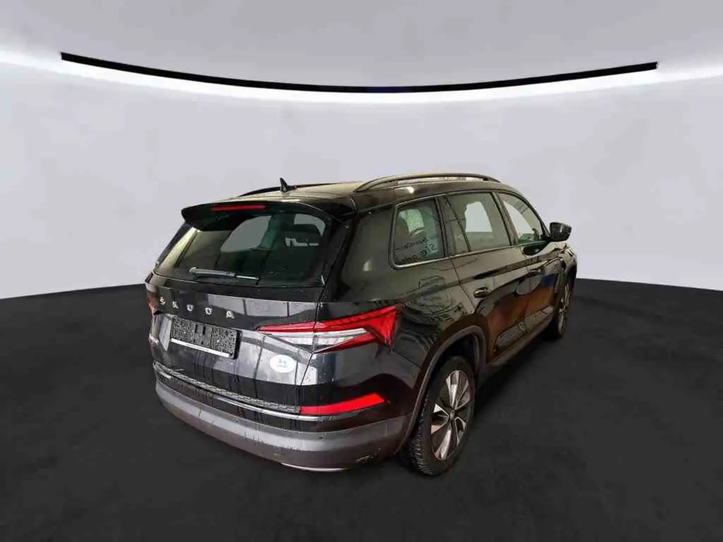 Skoda Kodiaq 2.0 TDI DSG Tour NAVI MATRIX-LED REARVIEW KEYLE... Schwarz - 2