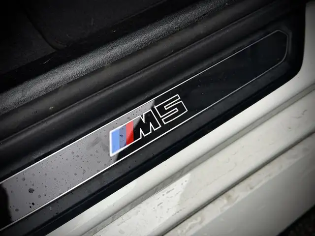 BMW M5 Limousine Ansicht 18