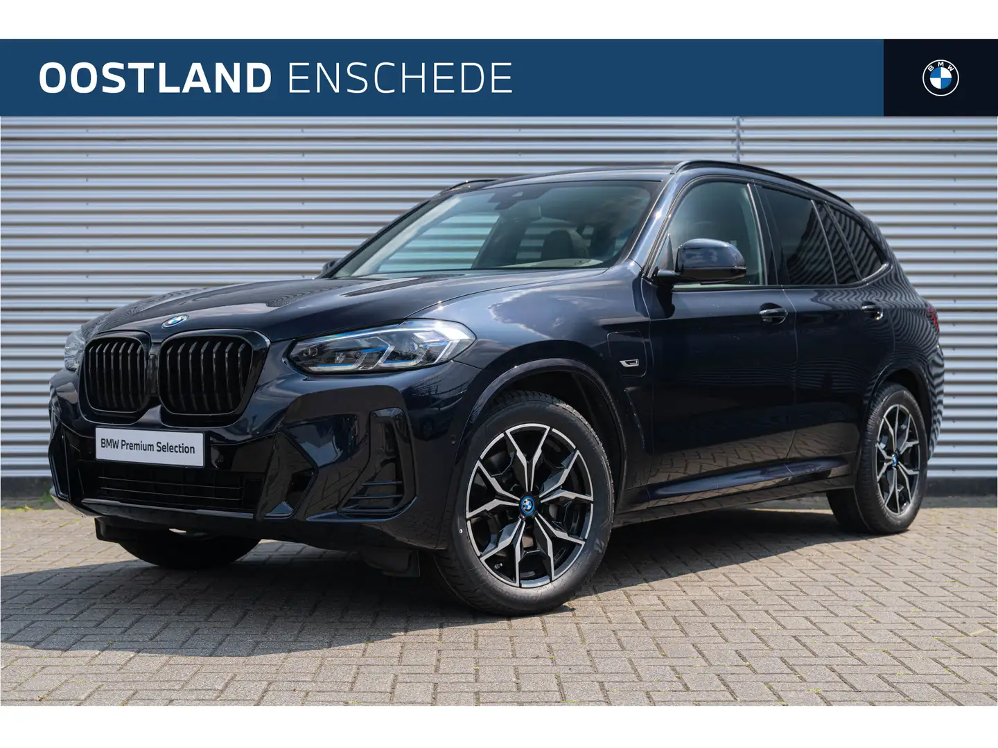 BMW X3 xDrive30e High Executive M Sport Automaat / Panora Zwart - 1