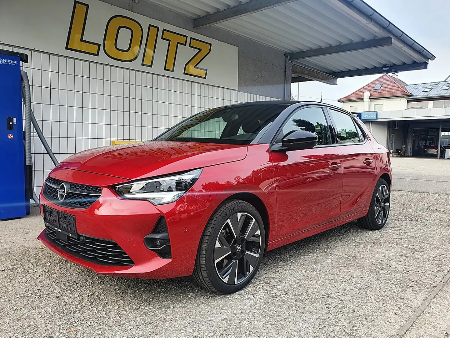 Opel Corsa-e 50kWh e-GS Line * 3-Phasig* Sommer & Winterräde... Rot - 1