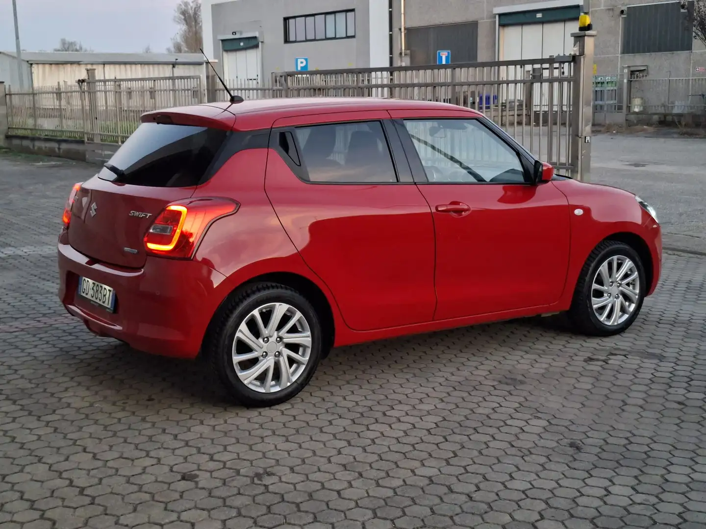 Suzuki Swift 1.2h Cool 2wd Neopatentati *PREZZO REALE* Rouge - 2