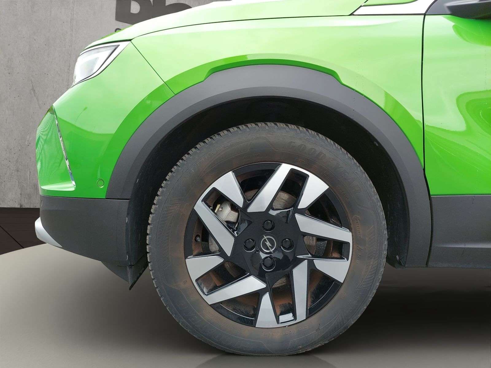 Opel Mokka E