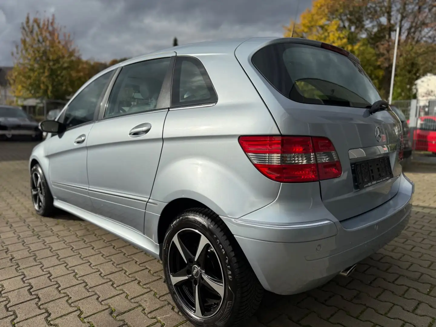 Mercedes-Benz B 200 *NEUZUSTD.*AUTOMATIK*SHZ*ALUF.*WR* - 1