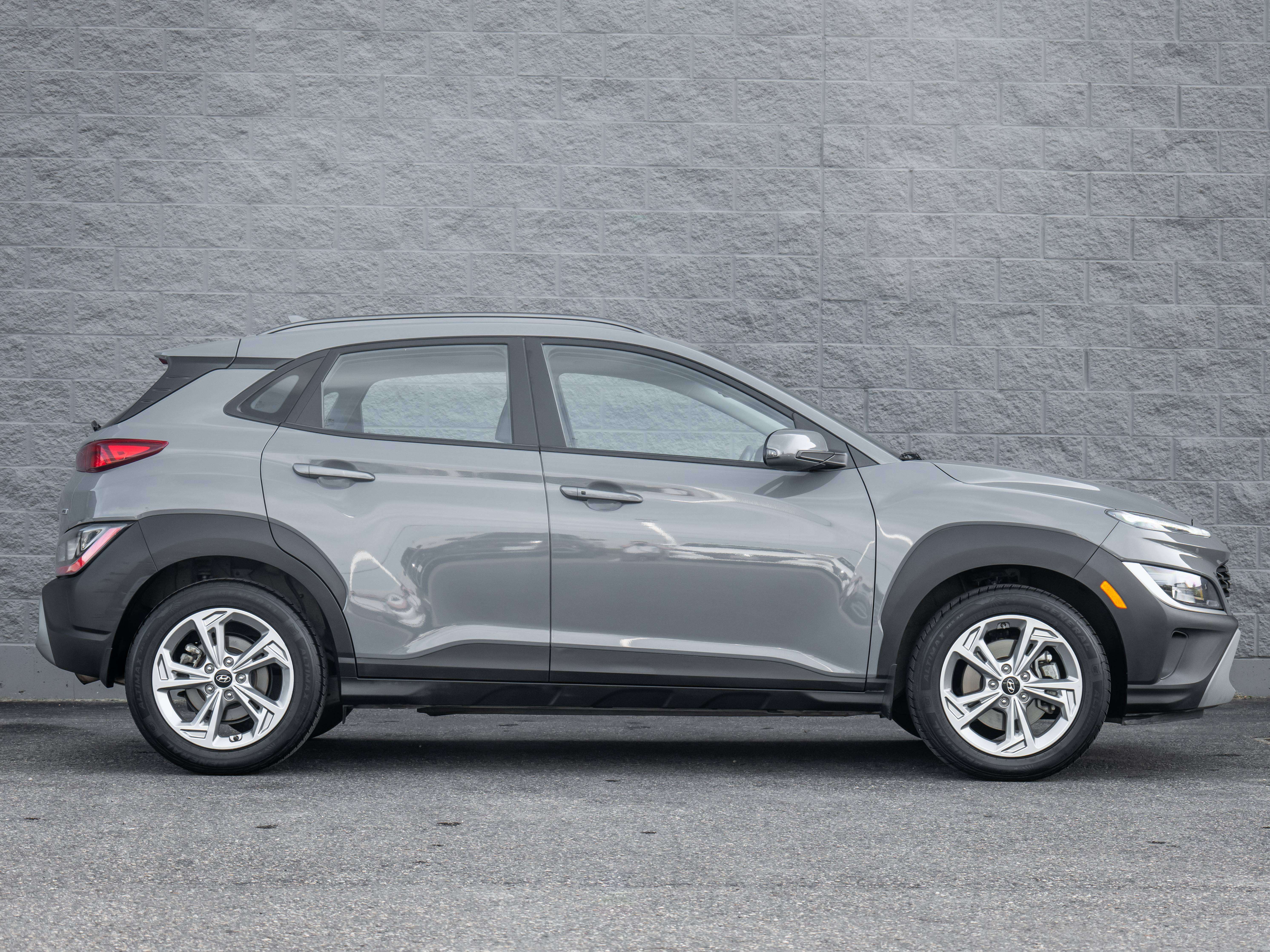 2023 Hyundai Kona