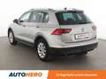 Volkswagen Tiguan 1.4 TSI ACT Comfortline BM*PDC*SHZ*AHK*KLIMA* Argent - thumbnail 4