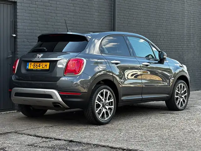Fiat 500X view 9