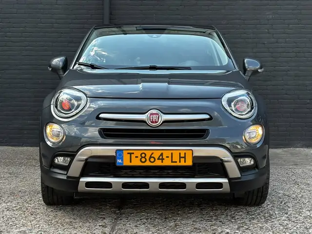 Fiat 500X view 3