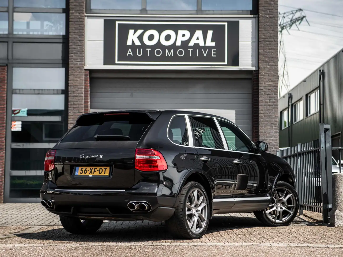 Porsche Cayenne 4.8 S | Pano | Bose | Trekhaak | Youngtimer | Voll Black - 2
