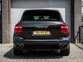 Porsche Cayenne 4.8 S | Pano | Bose | Trekhaak | Youngtimer | Voll Black - thumbnail 6