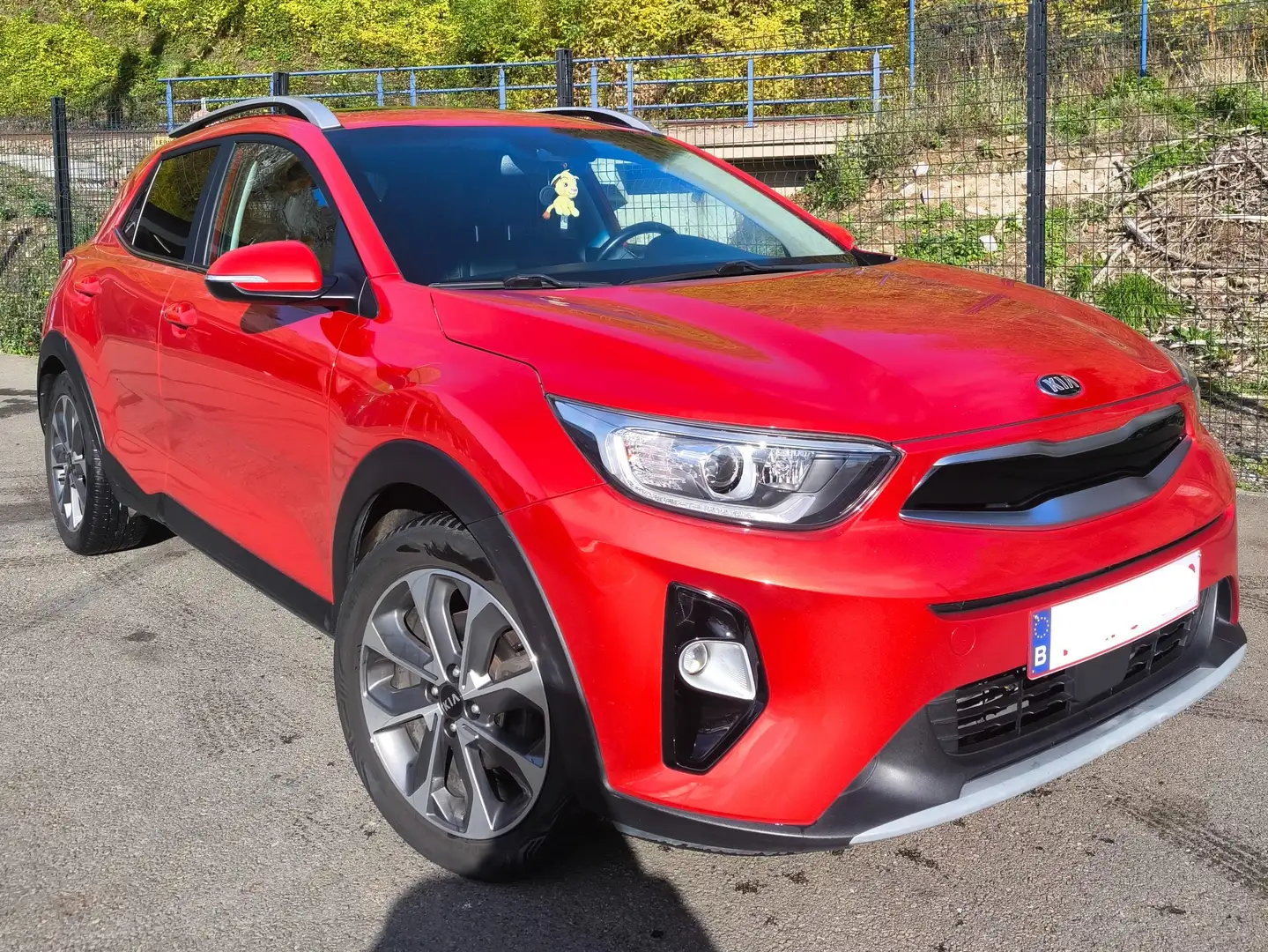 Kia Stonic Stonic 1.6 CRDi Fusion ISG Rouge - 1