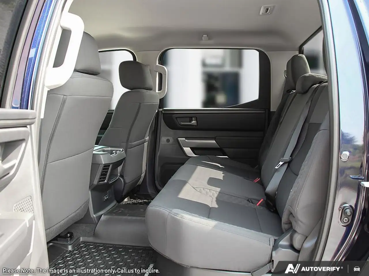 Toyota Tundra снимка Toyota Tundra