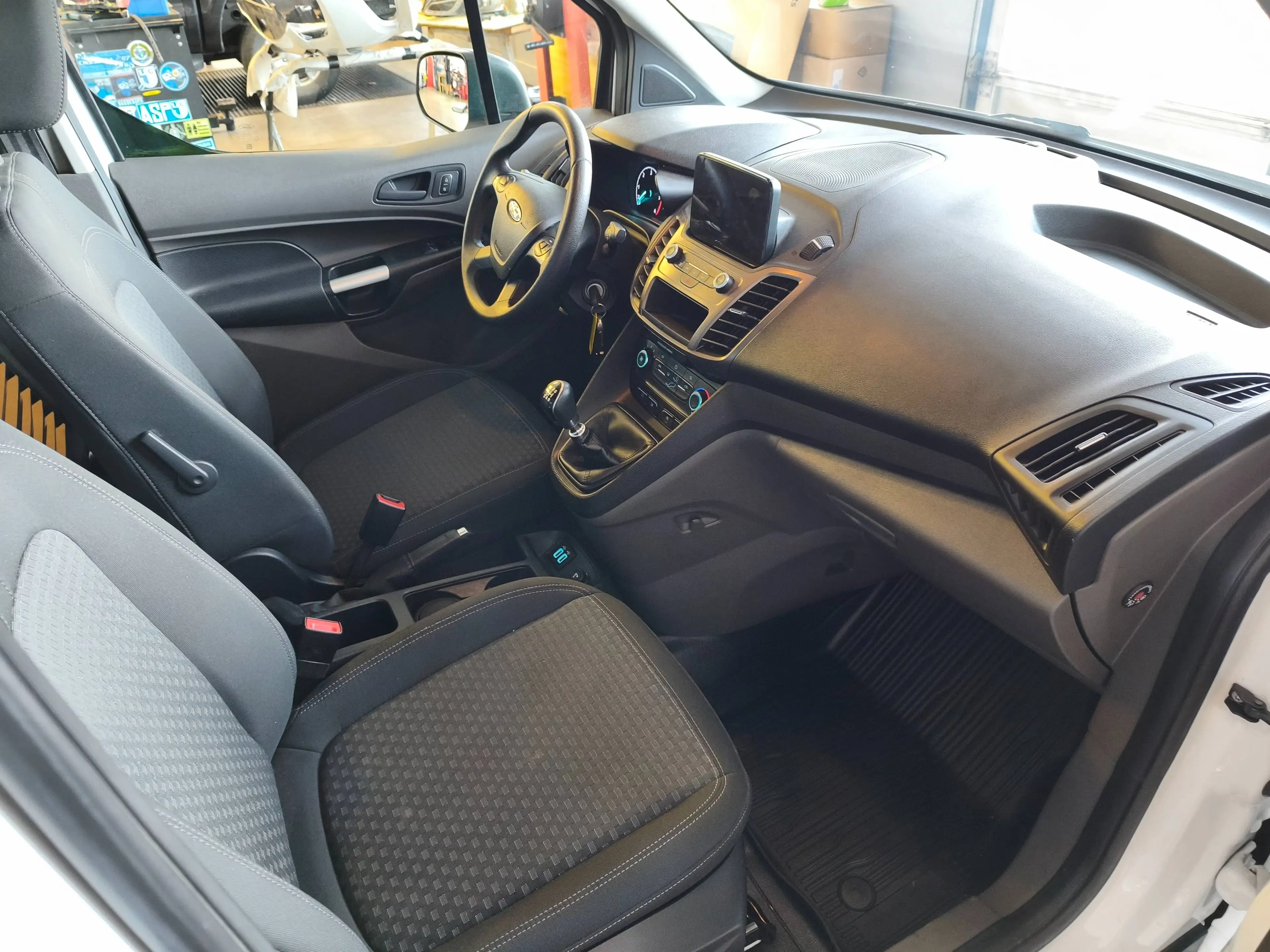 Ford Transit Connect Kasten lang Trend — photo 9