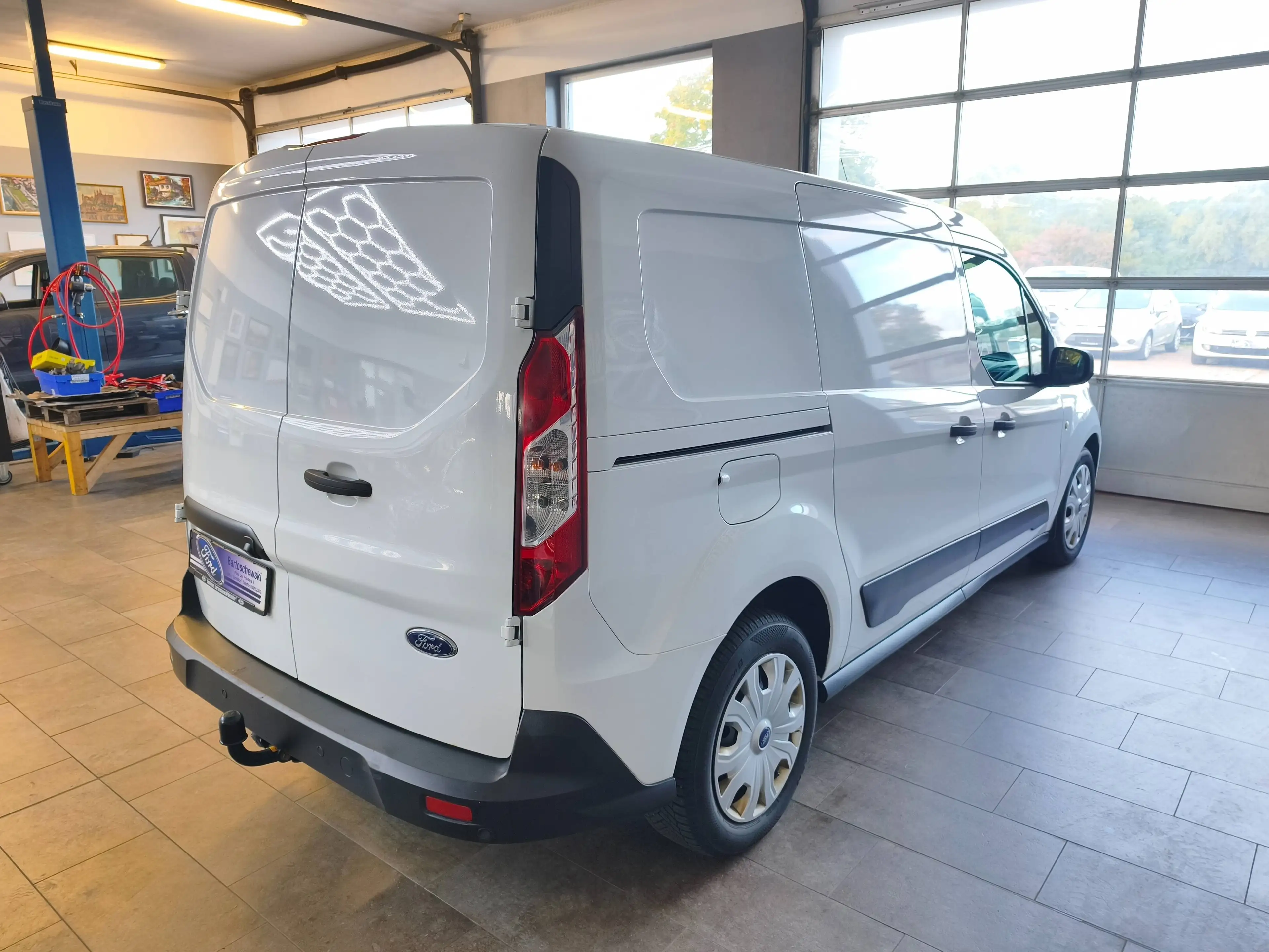 Ford Transit Connect Kasten lang Trend — photo 4