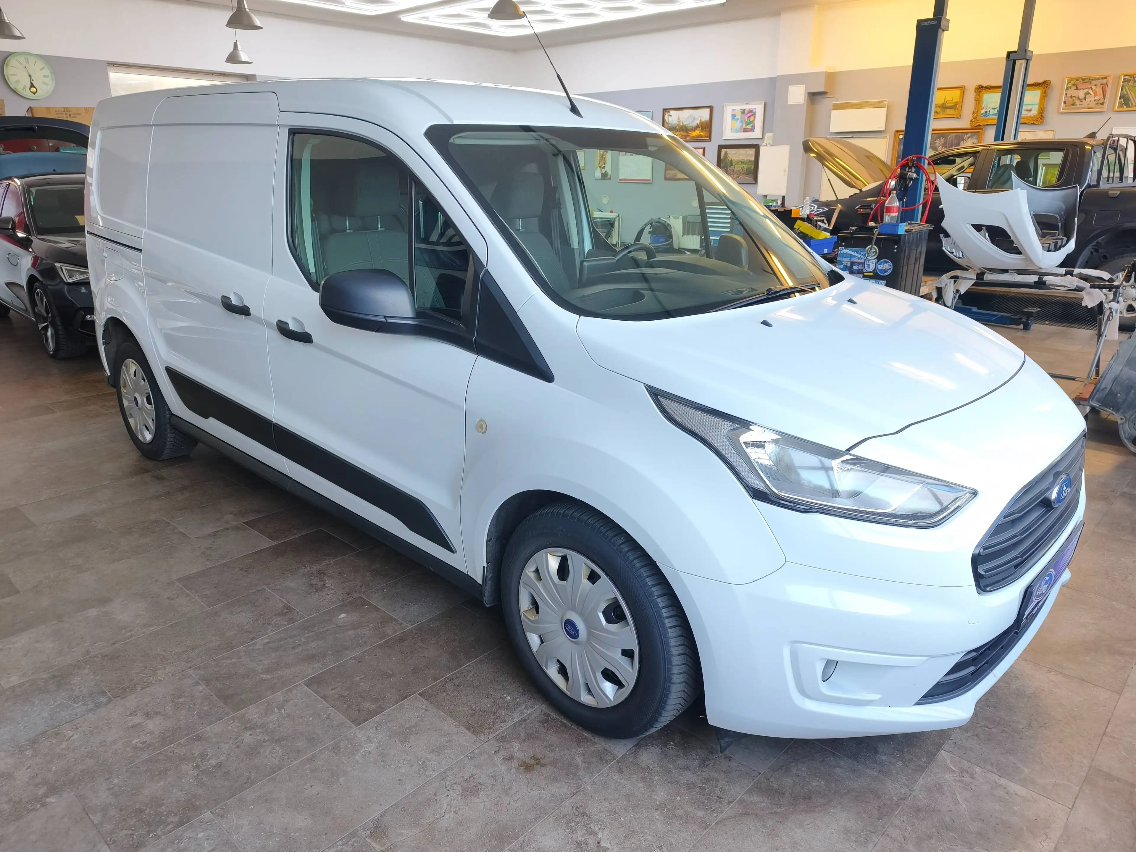 Ford Transit Connect Kasten lang Trend — photo 5