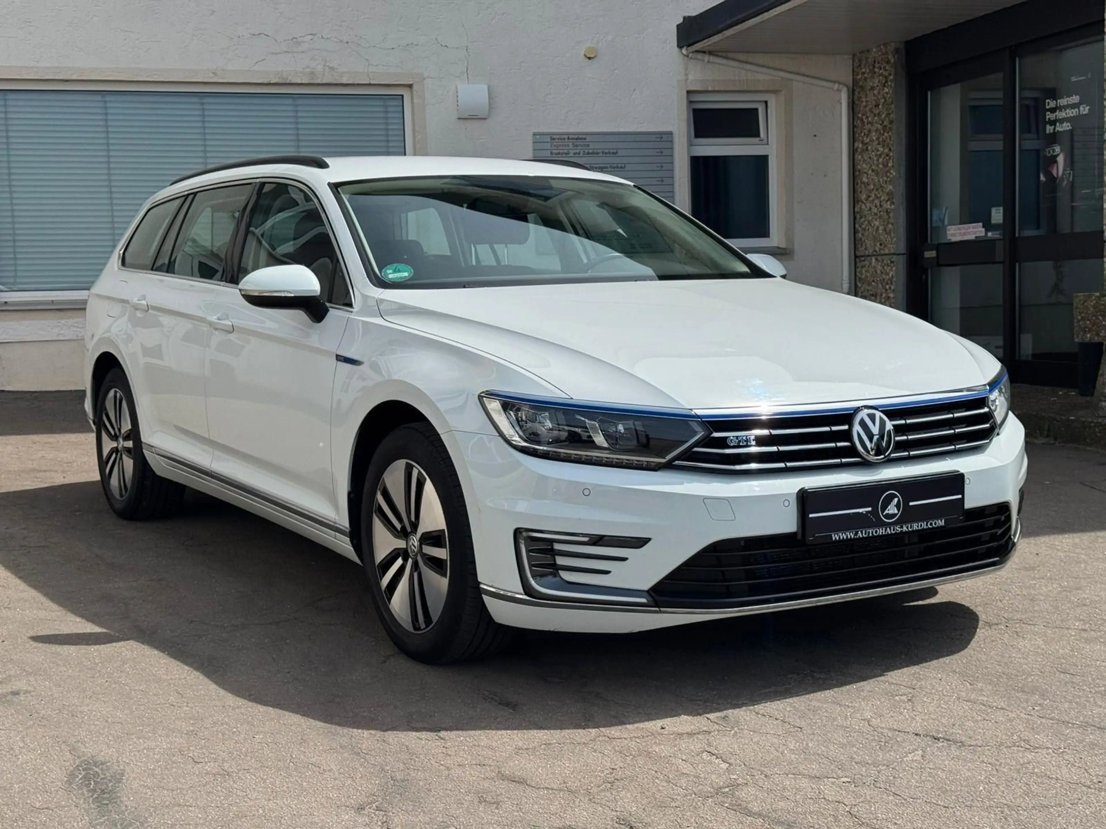 Volkswagen Passat Variant 1.4TSI GTE AMBIENTE LED 3-Z-KLIMA — photo 4