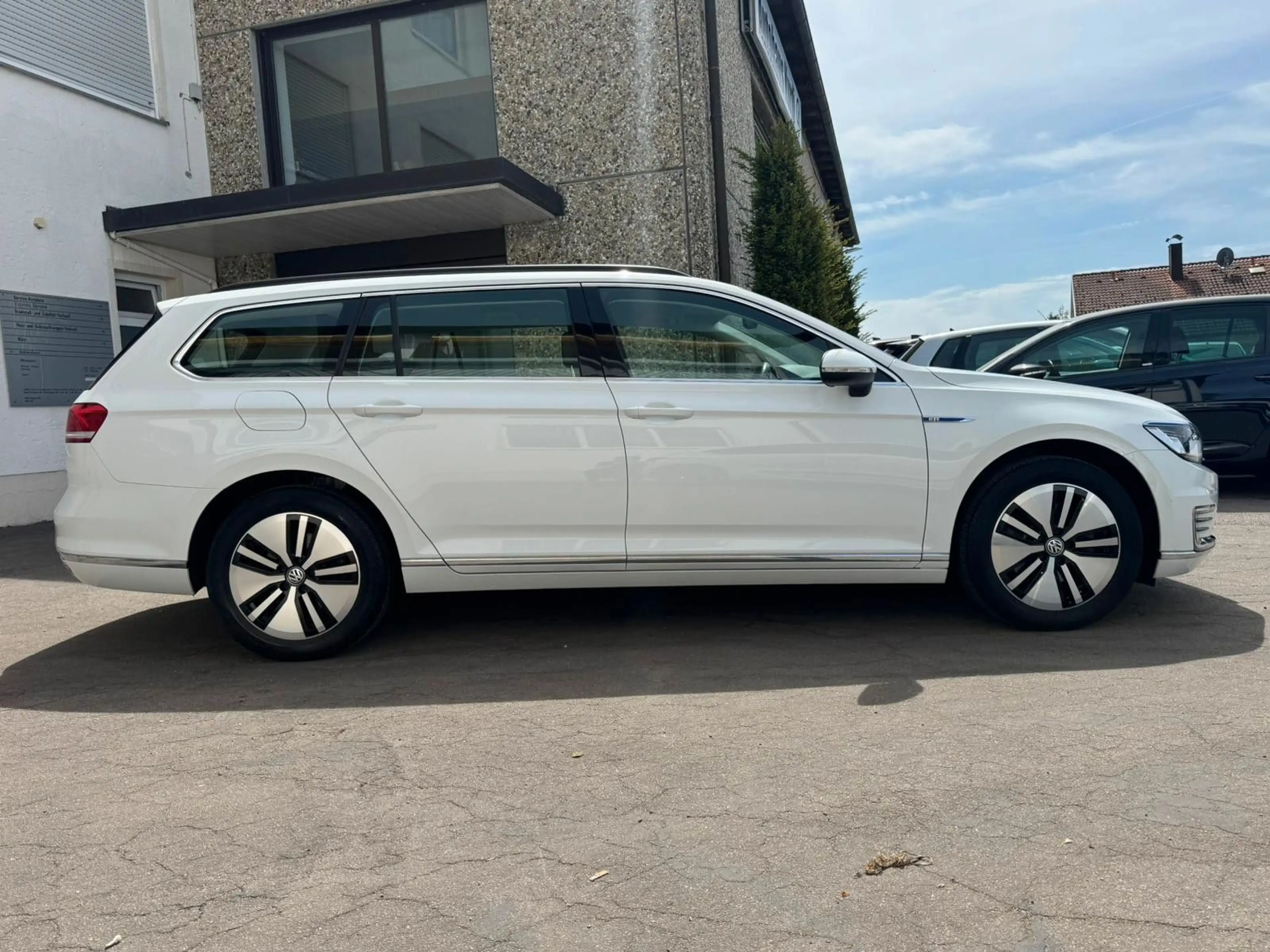 Volkswagen Passat Variant 1.4TSI GTE AMBIENTE LED 3-Z-KLIMA — photo 5