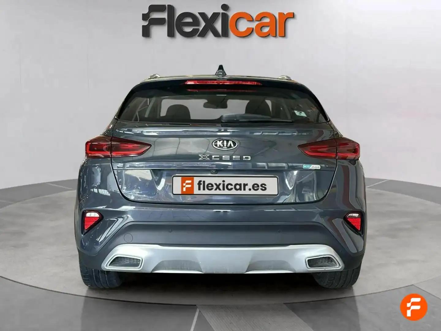 Kia XCeed 1.6 MHEV Emotion 100kW (136CV) DCT Gris - 2