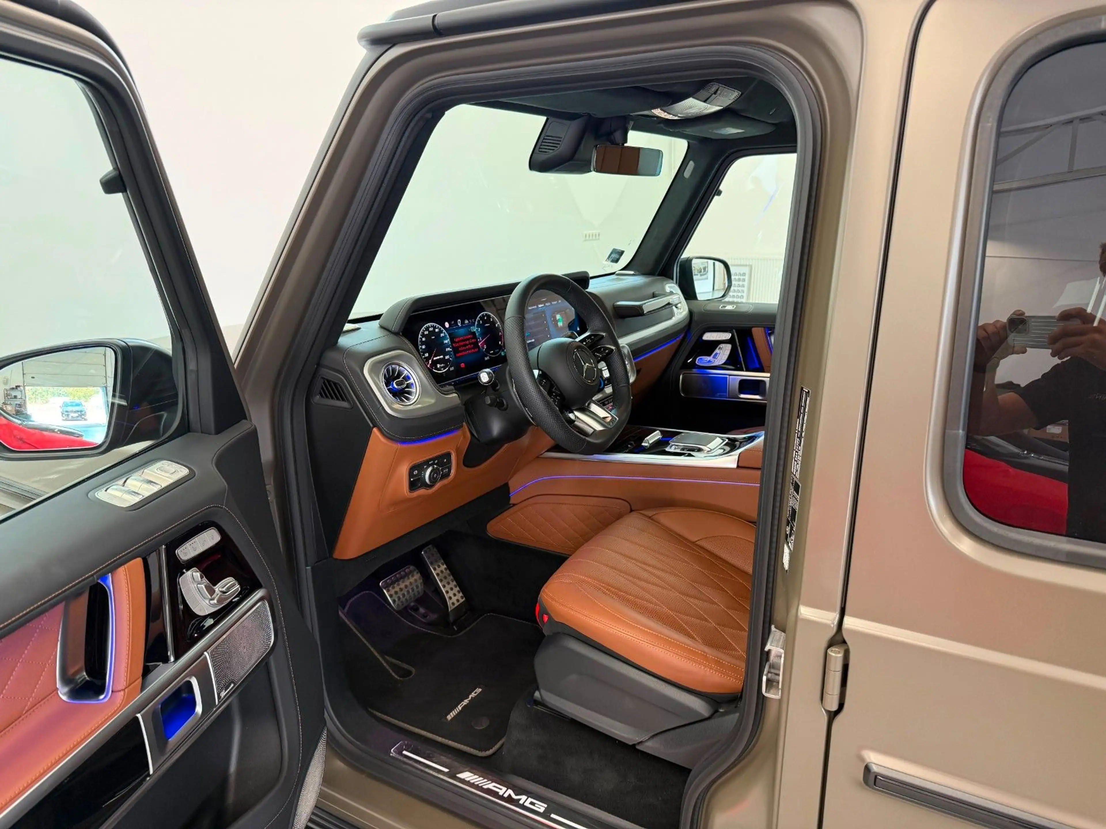 Mercedes-Benz G 63 AMG MANUFAKTUR|VOLLAUSTATTUNG|MWST AUSW.| — photo 12
