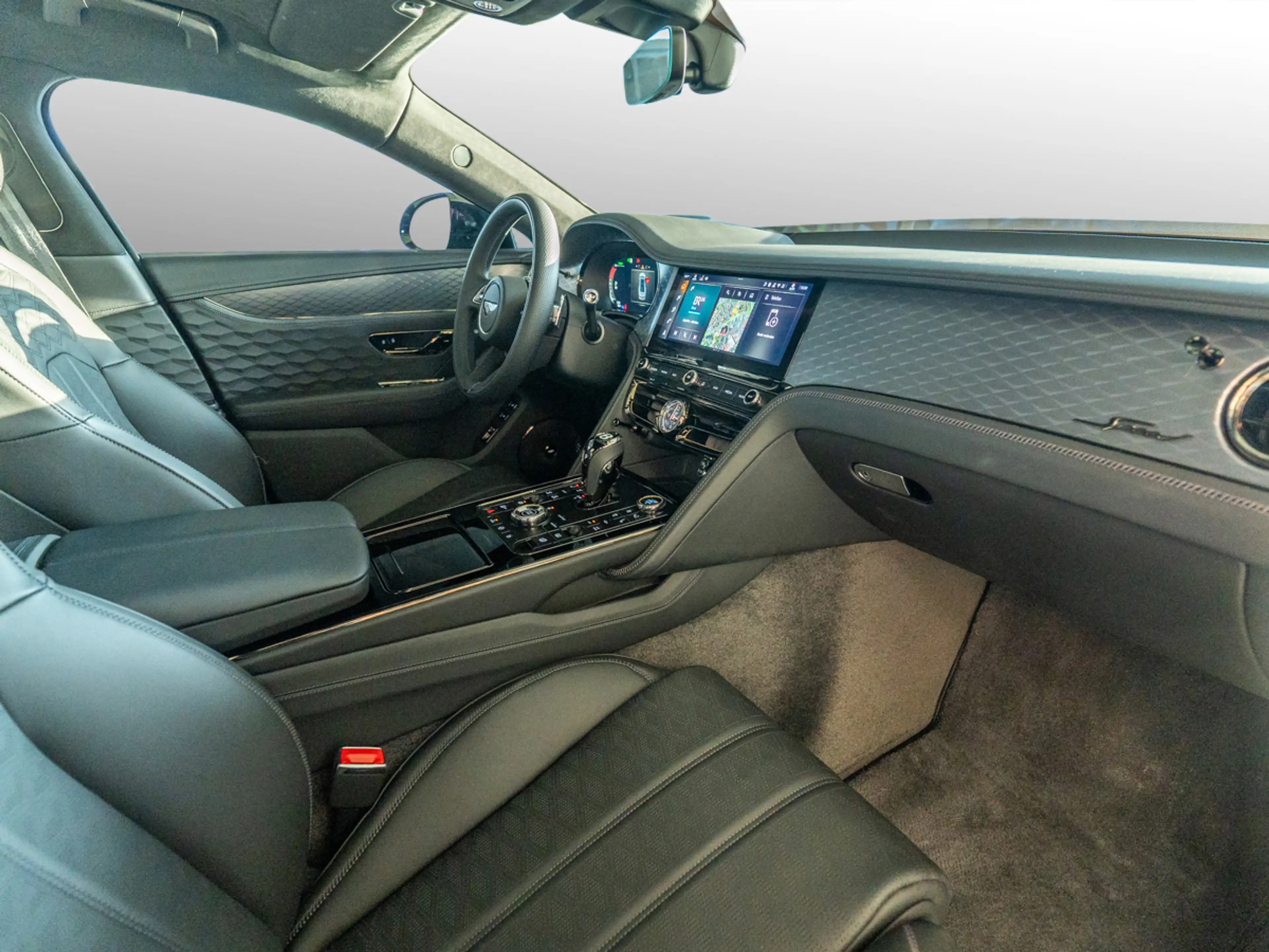 Bentley Flying Spur Speed MY25 | Bentley Nürnberg Akrapovic — photo 2