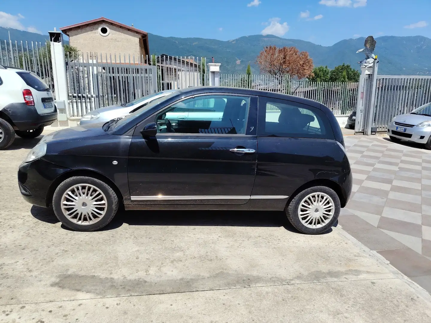 Lancia Ypsilon 1.2 8v ModaMilano - 2