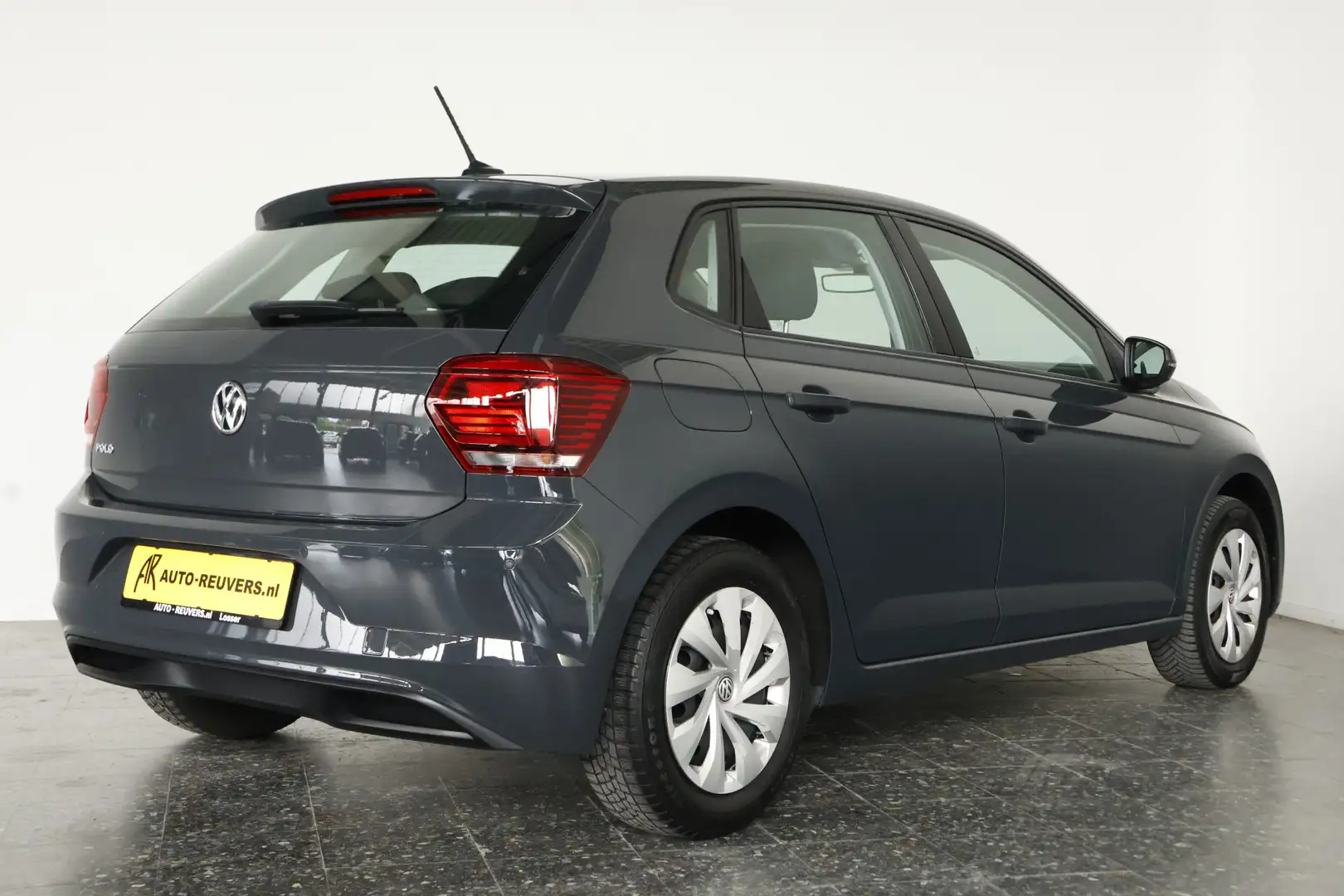 Volkswagen Polo 1.0 TSI Comfortline / Navi / CarPlay / Adaptieve C Grijs - 2