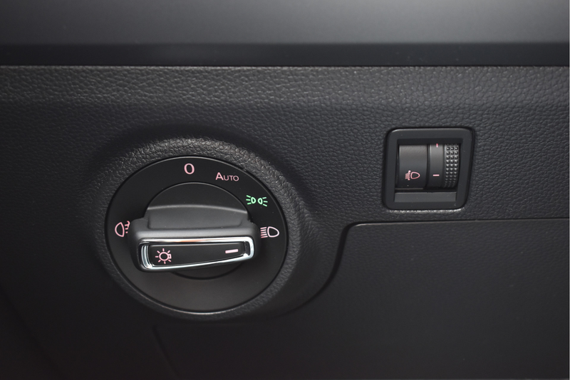 SEAT Ibiza 1.0 TSI Style Business Intense Camera, Navi, Clima — photo 28