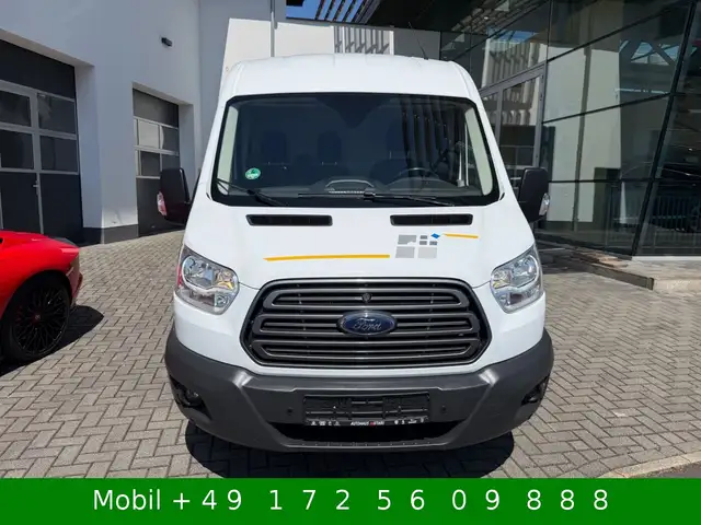 Ford Transit view 4