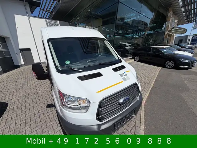 Ford Transit view 6