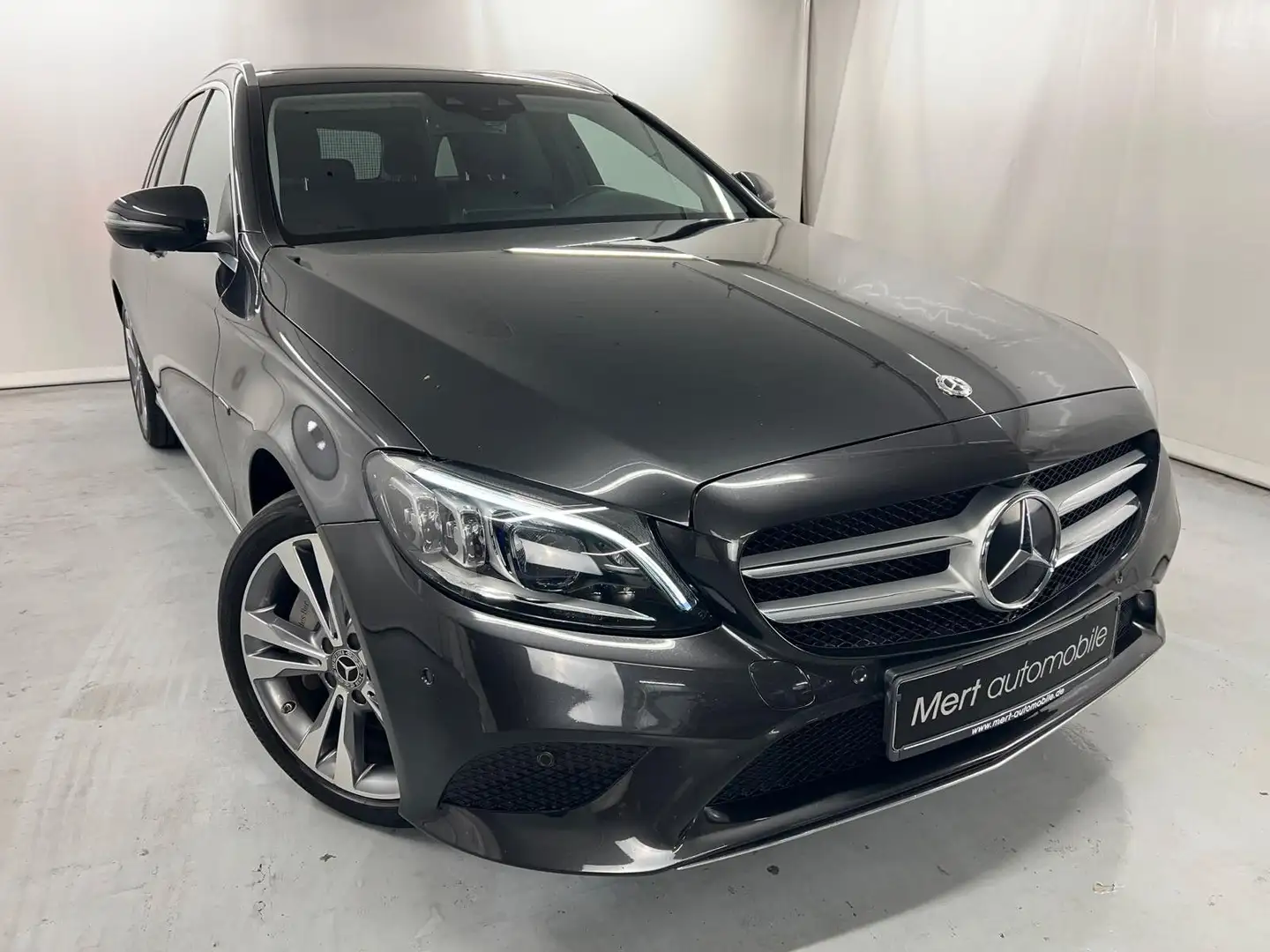 Mercedes-Benz C 300 C300 T de*MB100GAR*DISTR*WIDE*TOT*BUR*MEM*AHK* Gris - 1