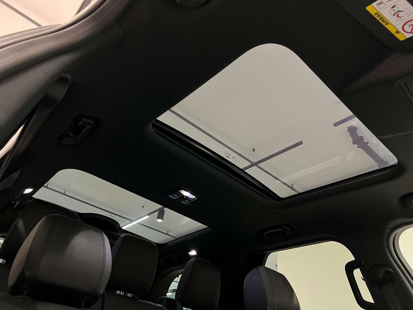 Land Rover Discovery HSE|7-SITZ|PANO|MEMO|LUFT|AHK|MERID -  - Joinsteer - #5