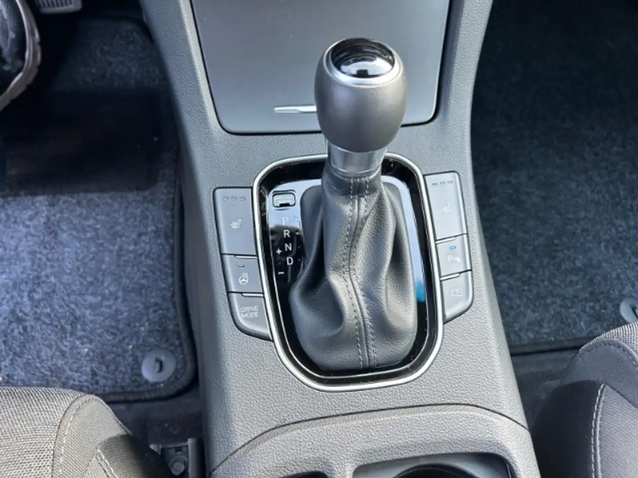 Hyundai i30 Connect & Go Autom Allwetter Navi LED Apple CarPla, миниатюра 18