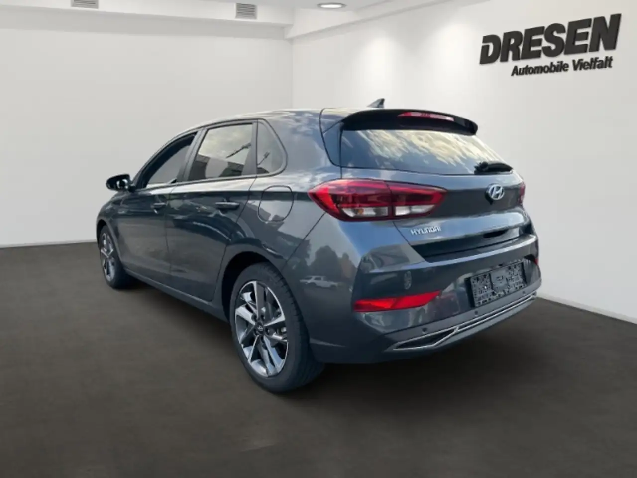 Hyundai i30 Connect & Go Autom Allwetter Navi LED Apple CarPla, миниатюра 5