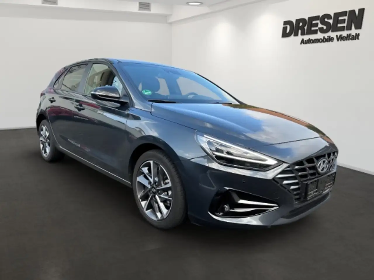 Hyundai i30 Connect & Go Autom Allwetter Navi LED Apple CarPla, миниатюра 3