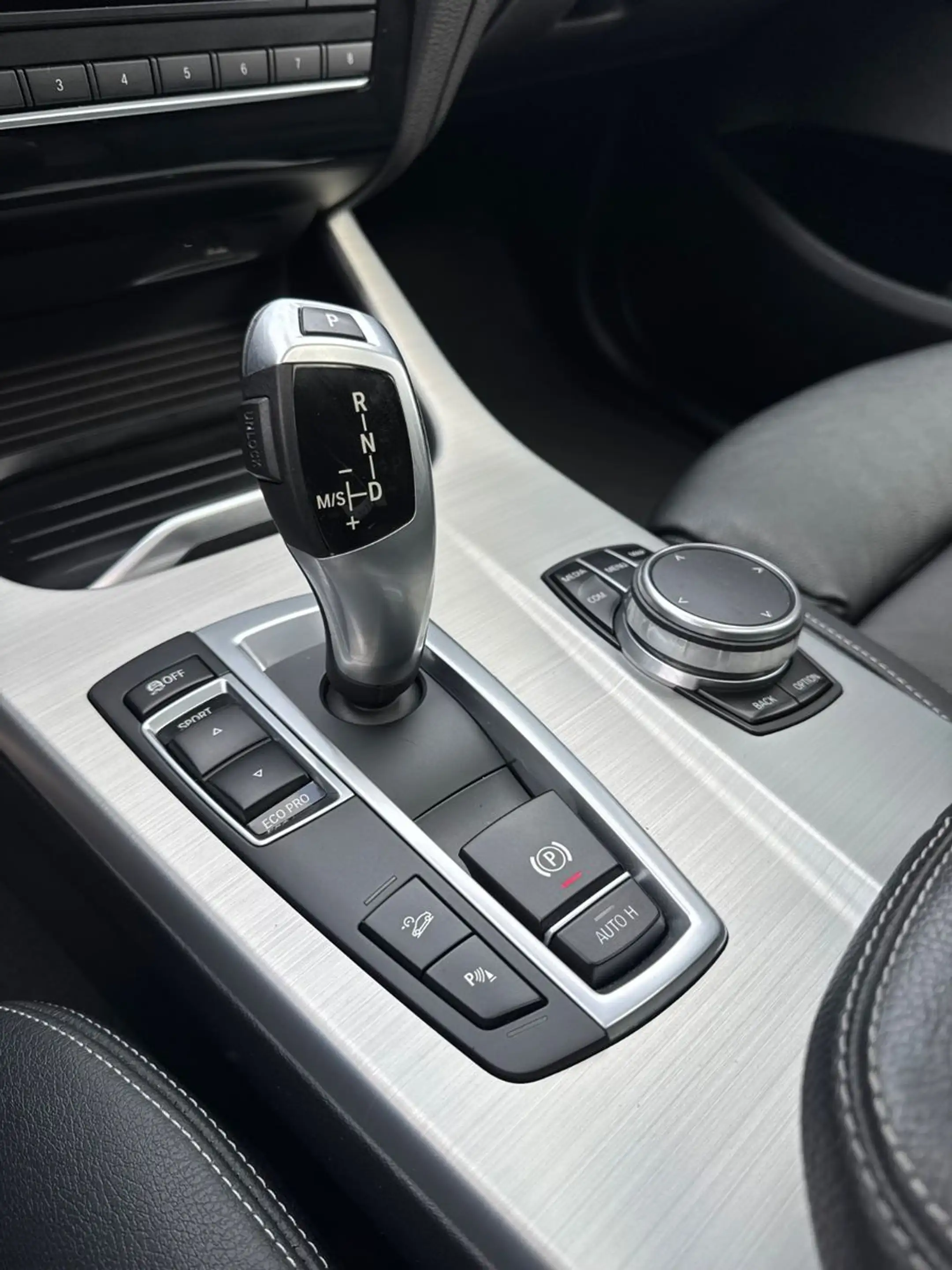 BMW X4 xDrive 20 d M Sport — photo 15