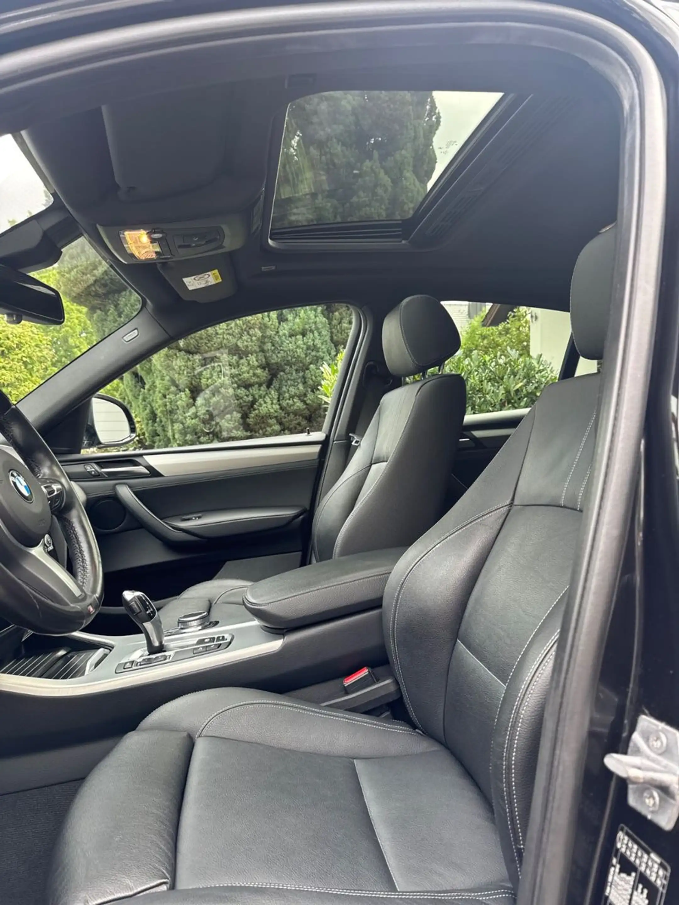 BMW X4 xDrive 20 d M Sport — photo 12