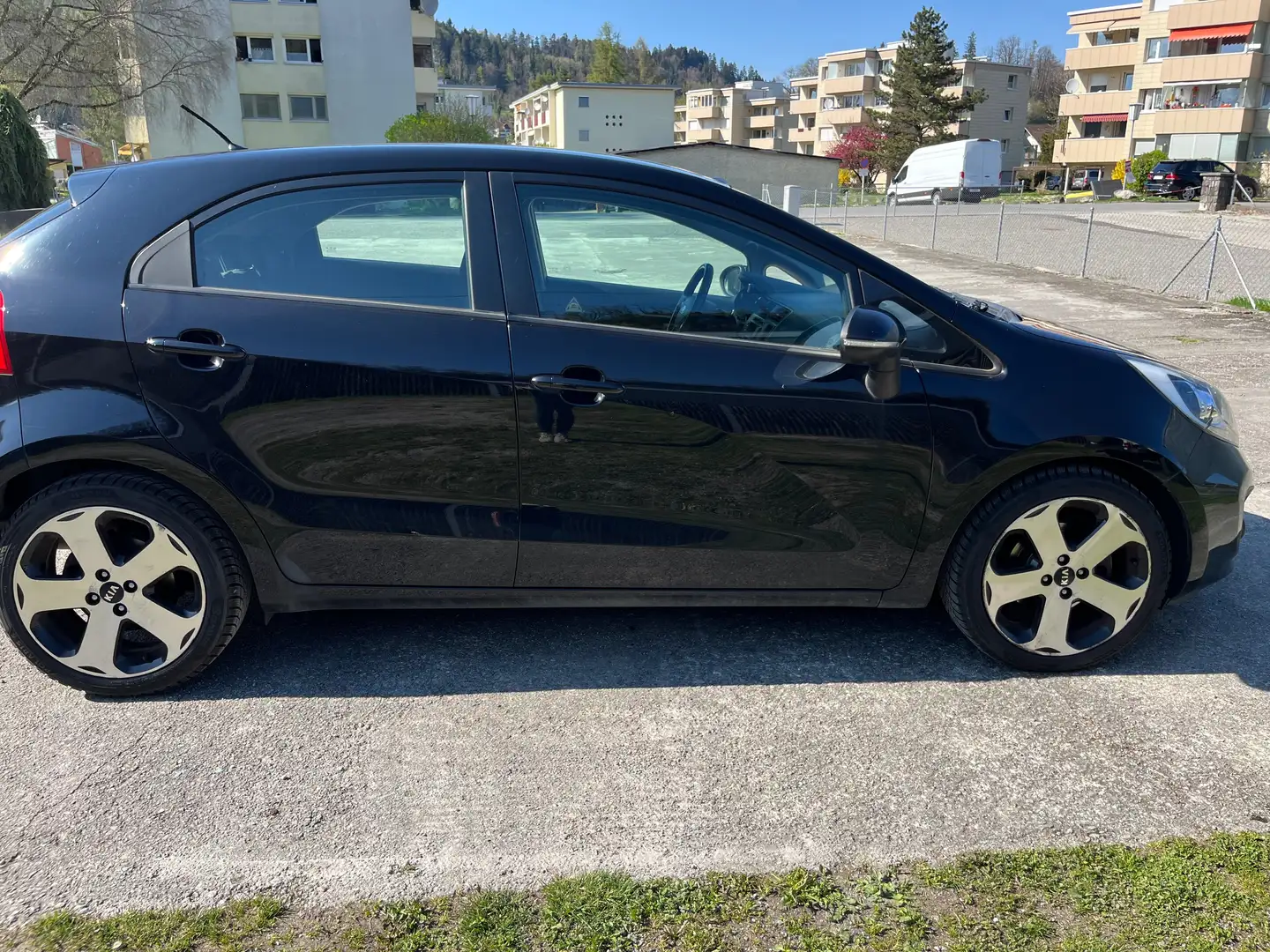 Kia Rio Rio+1,2+CVVT+ISG Schwarz - 1