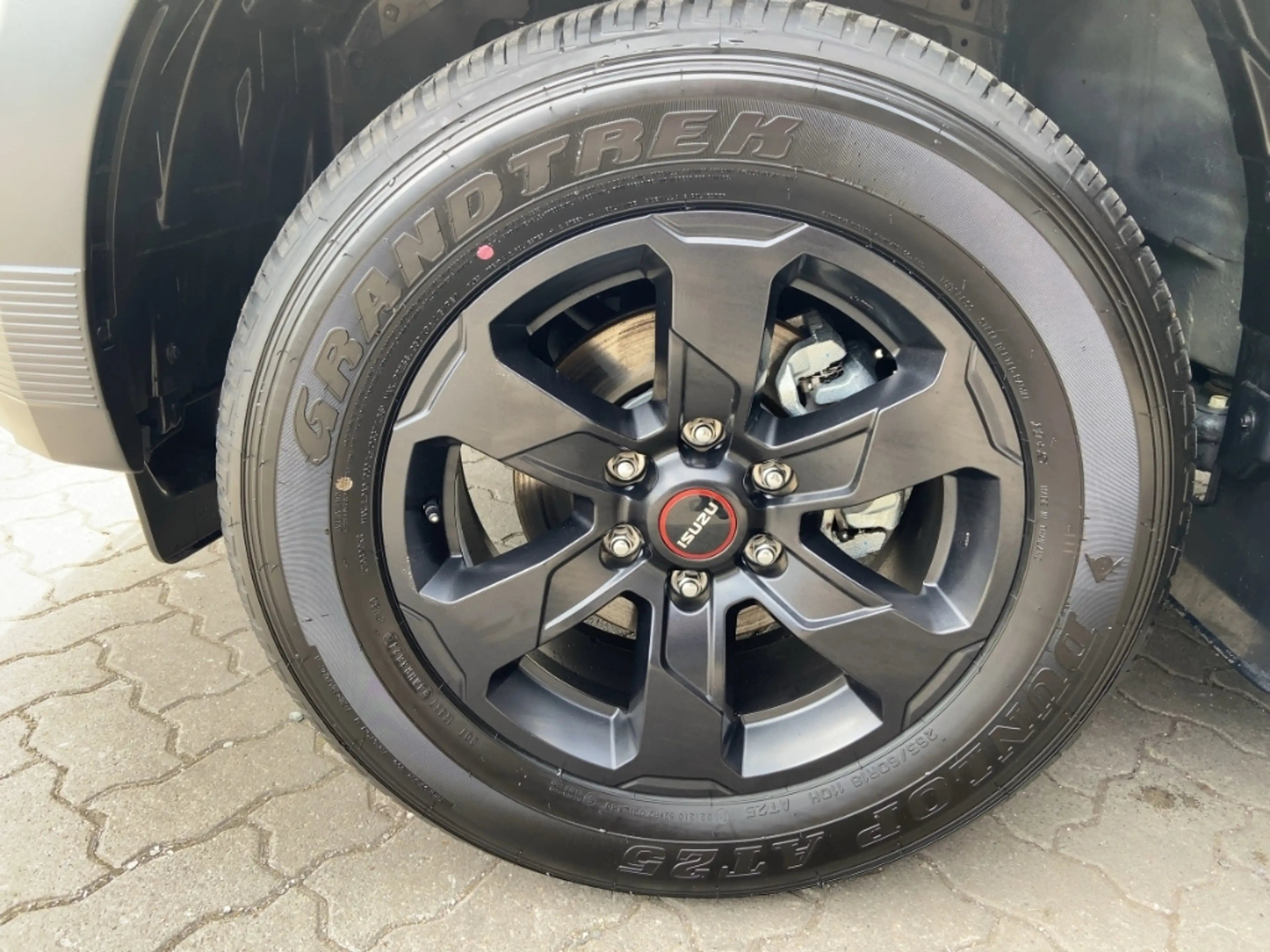 Isuzu D-Max V-CROSS Doka 163PS 4WD Autom. Winter/RFK/Leder/Car — photo 7