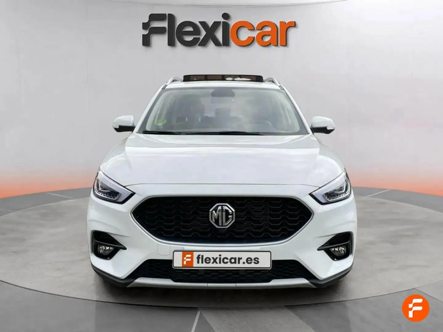 MG ZS 1.0T Luxury Blanco - 2
