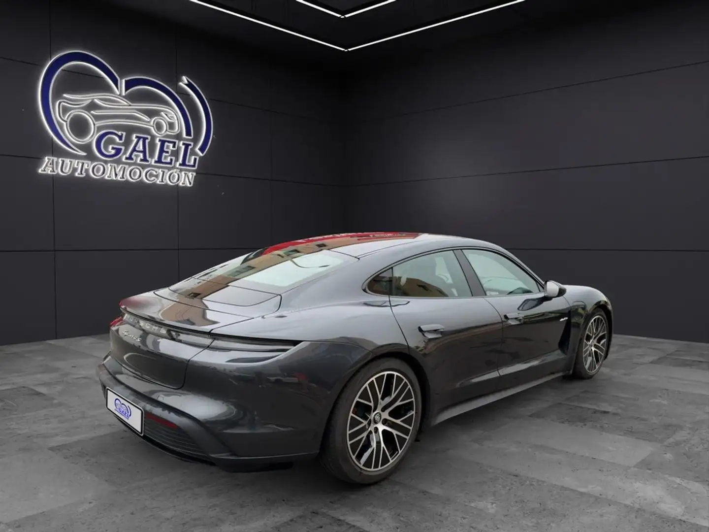 Porsche Taycan 4S Negro - 2