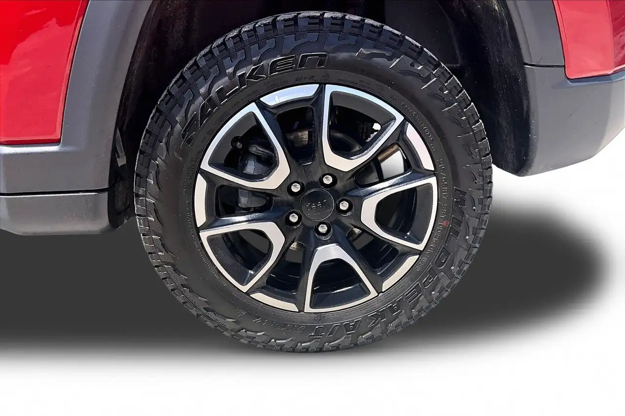 Jeep Compass снимка Jeep Compass