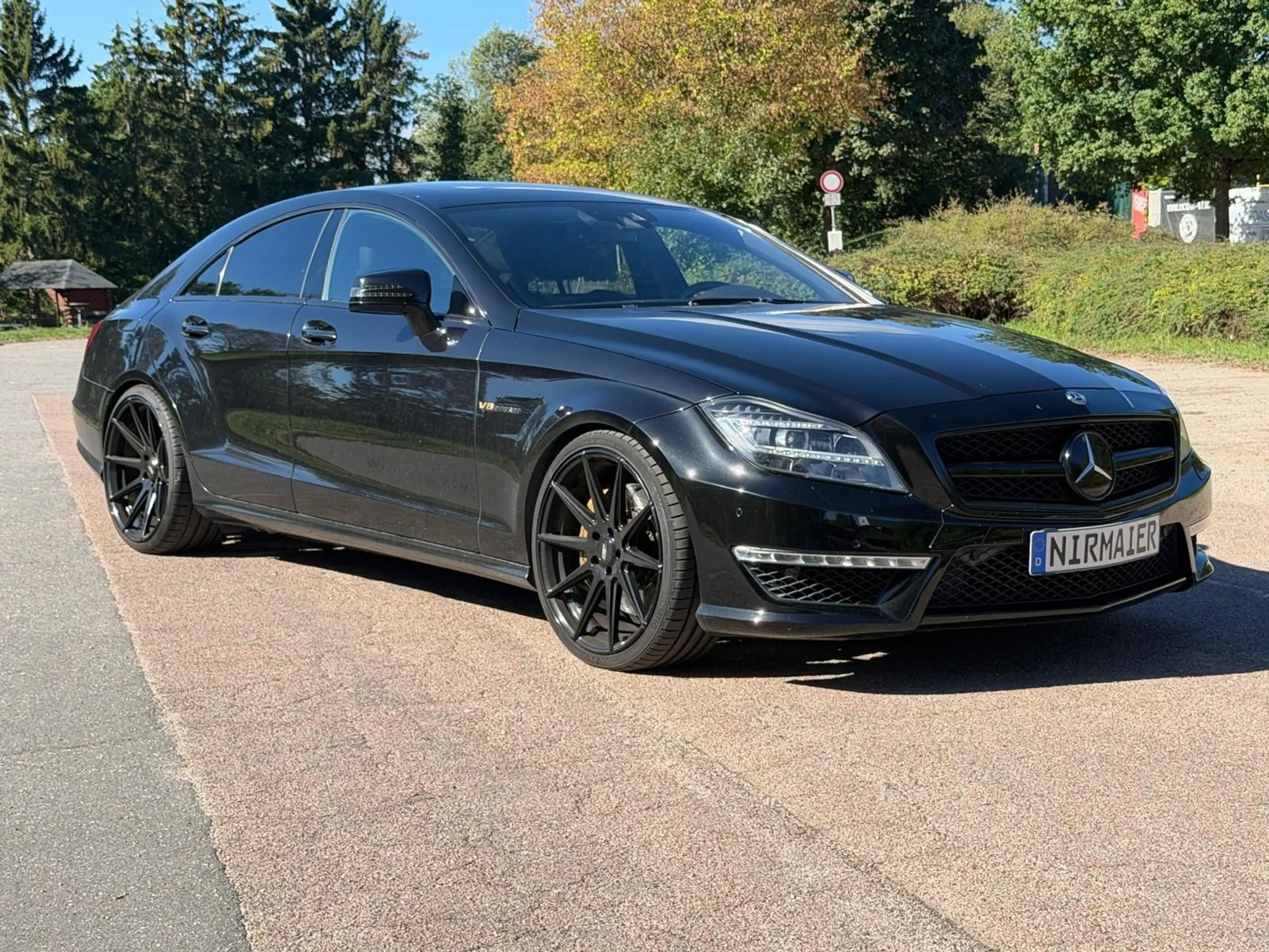 Mercedes-Benz CLS 63 AMG SITZKLIMA SD NACHTSICHT AMBIENTE TOP — photo 5