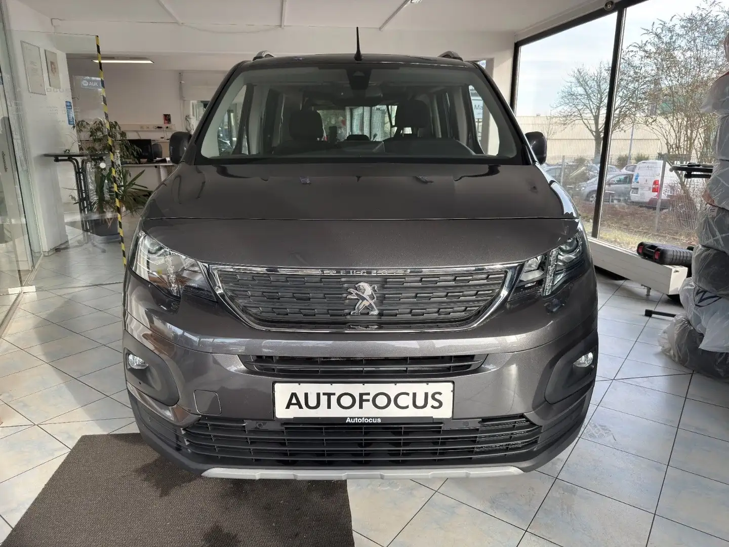 Peugeot Rifter Allure L1*AHK*Panorama*Navi*Spurassistent Gris - 2