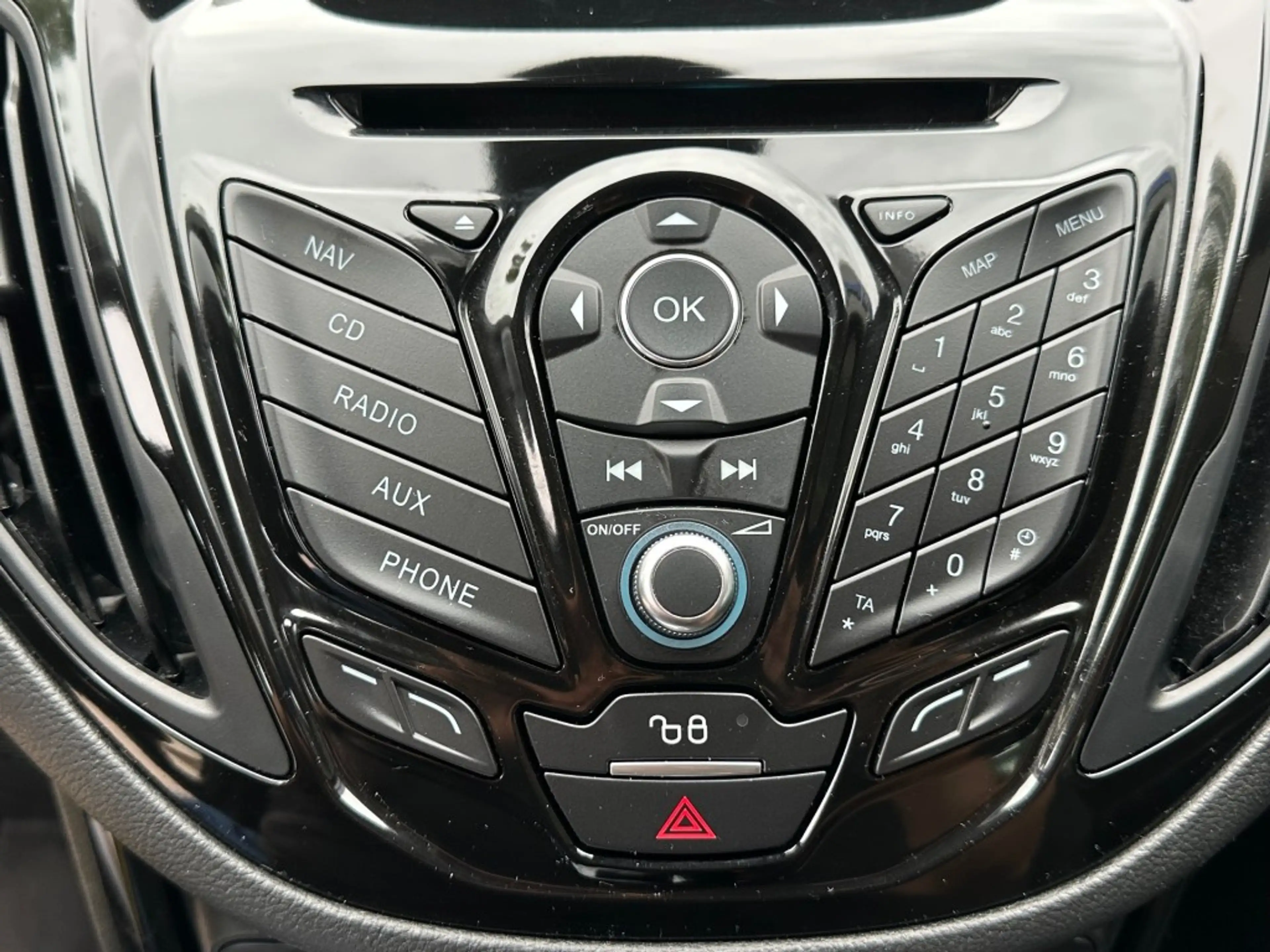 Ford B-Max 1.0 EcoBoost Titanium navi Airco Cruise Trekhaak N — photo 19