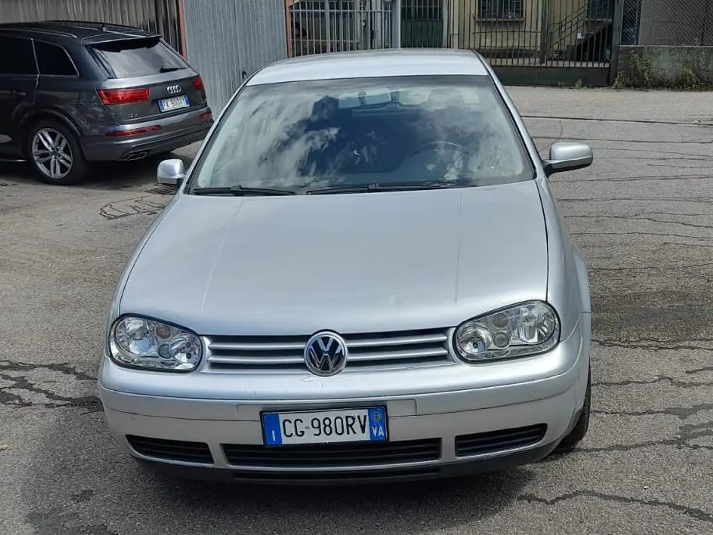 Volkswagen Golf Golf IV 1997 5p 1.6 Highline 105cv Argent - 1