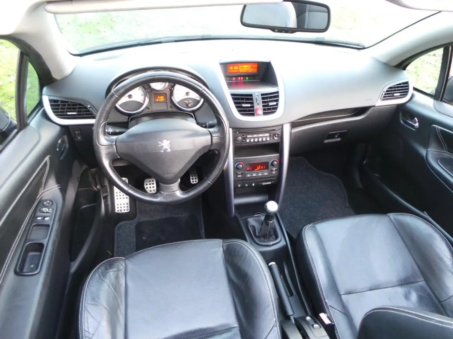 Peugeot 207 CC 1.6-16V T Sport ( INRUIL MOGELIJK ) Zwart - 2