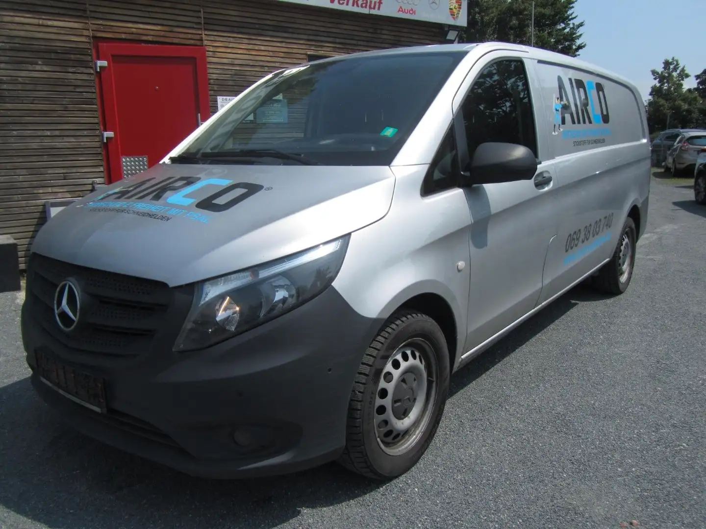 Mercedes-Benz Vito Kasten 116 CDI extralang / Navi / Klima/AHK Argent - 2