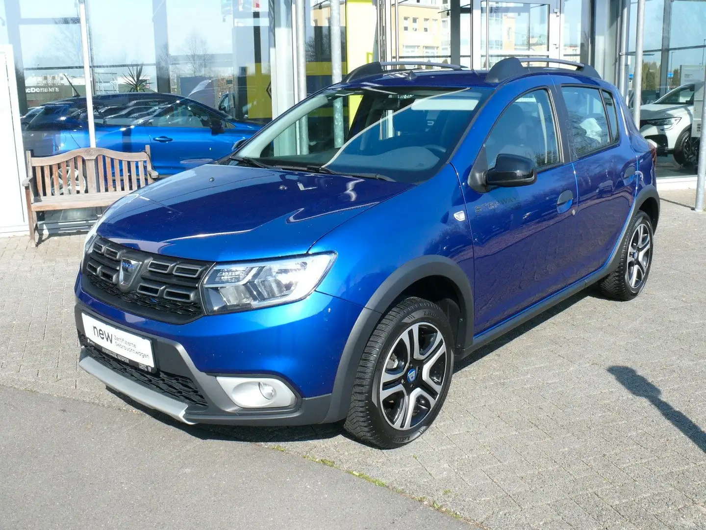 Dacia Sandero II Stepway,Klimaautomati,Navi,PDC,Kam., Bleu - 1