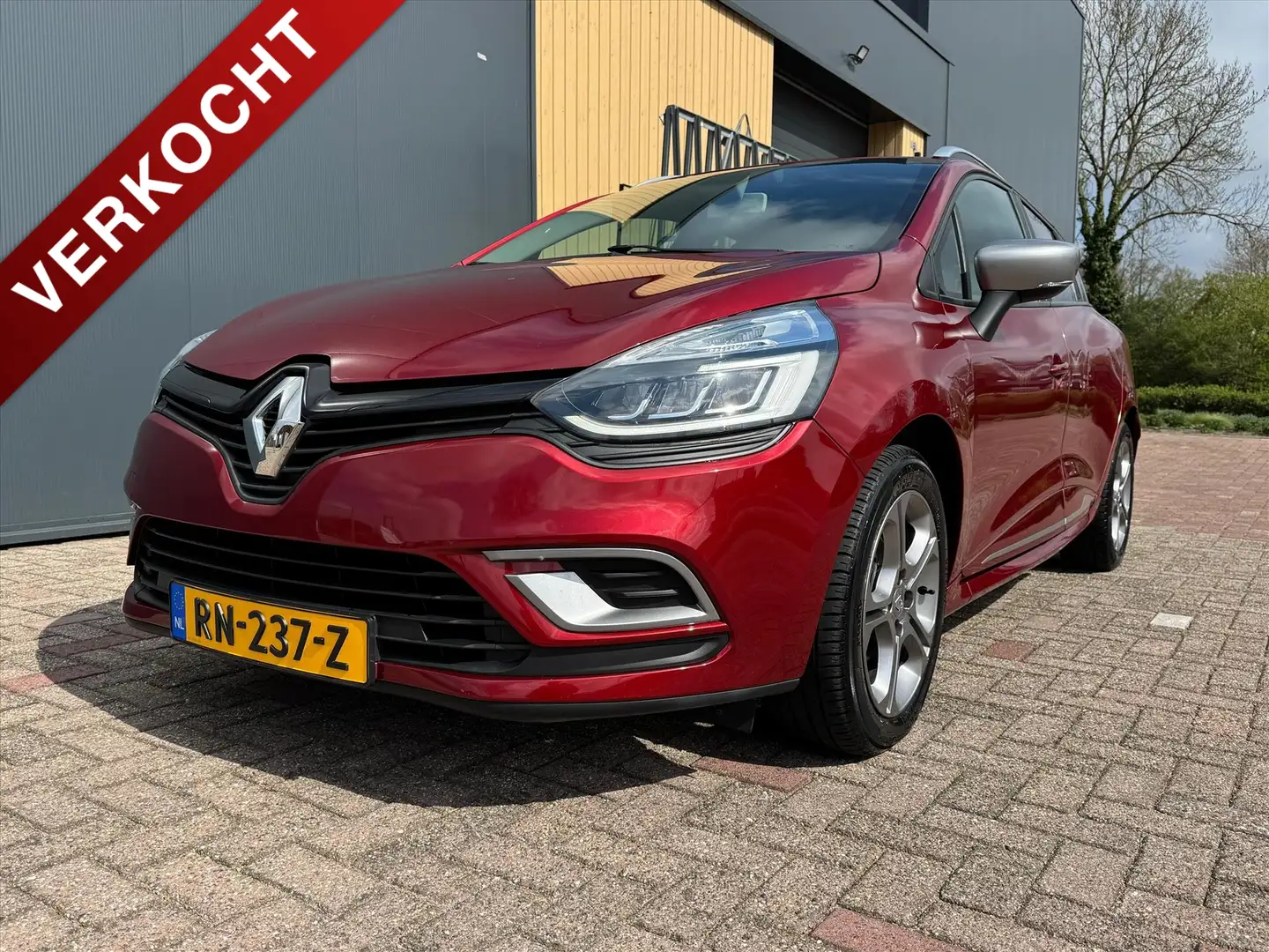 Renault Clio TCe 120pk Intens GT-Line | NL Auto | Cruise | Clim Piros - 1