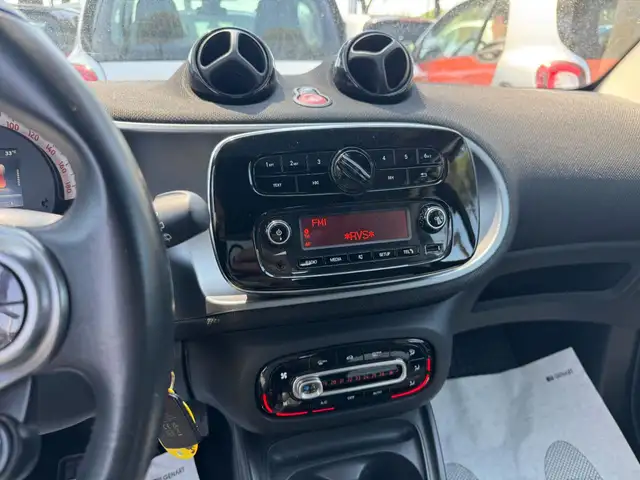 Smart Fortwo view 9