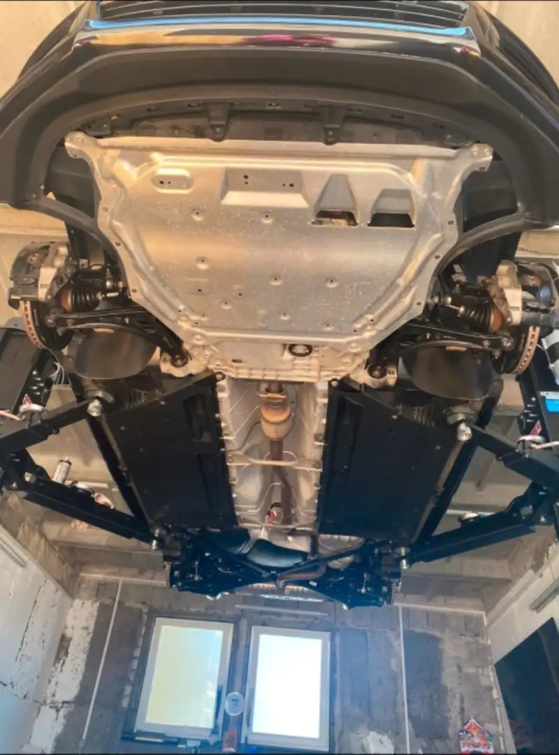 Volkswagen Golf Cabriolet R Cabrio 2,0 DSG - 2